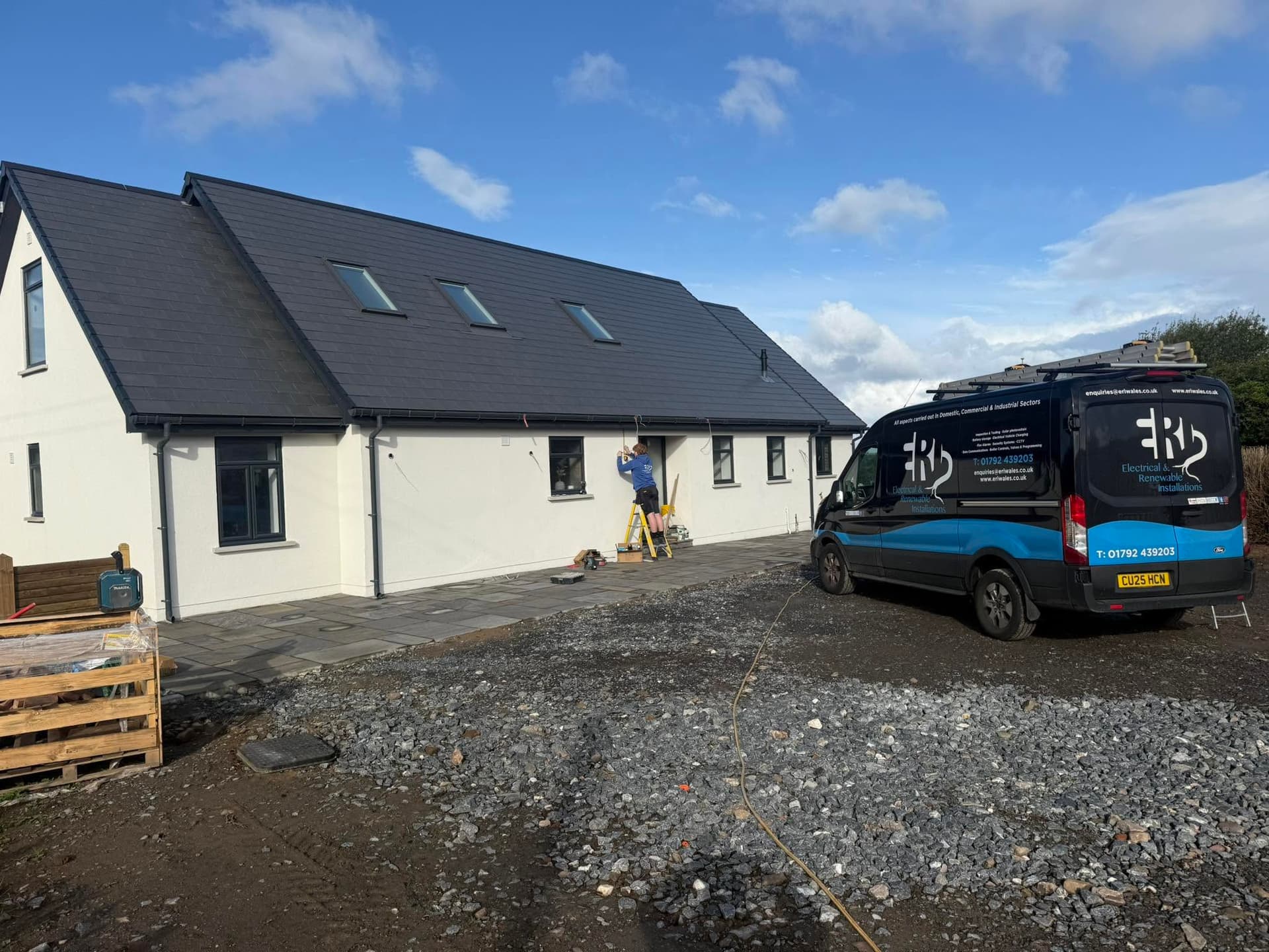 Experienced Electrical Contractors for Planned Work